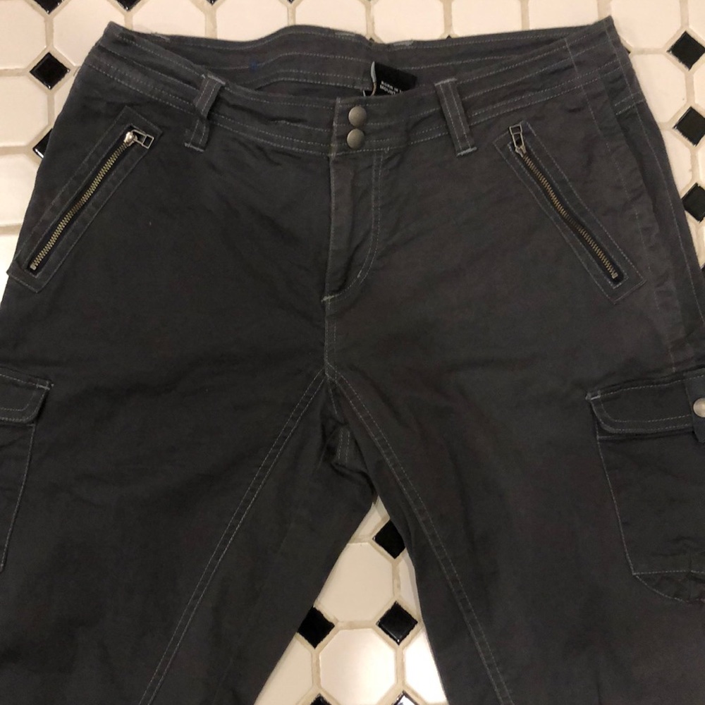 Kuhl cargo pants 10 reg grey